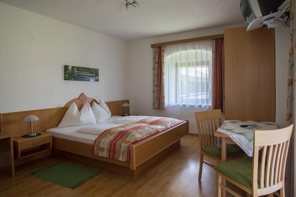 Pension Seebichlhof Hotel Kraig Ngoại thất bức ảnh