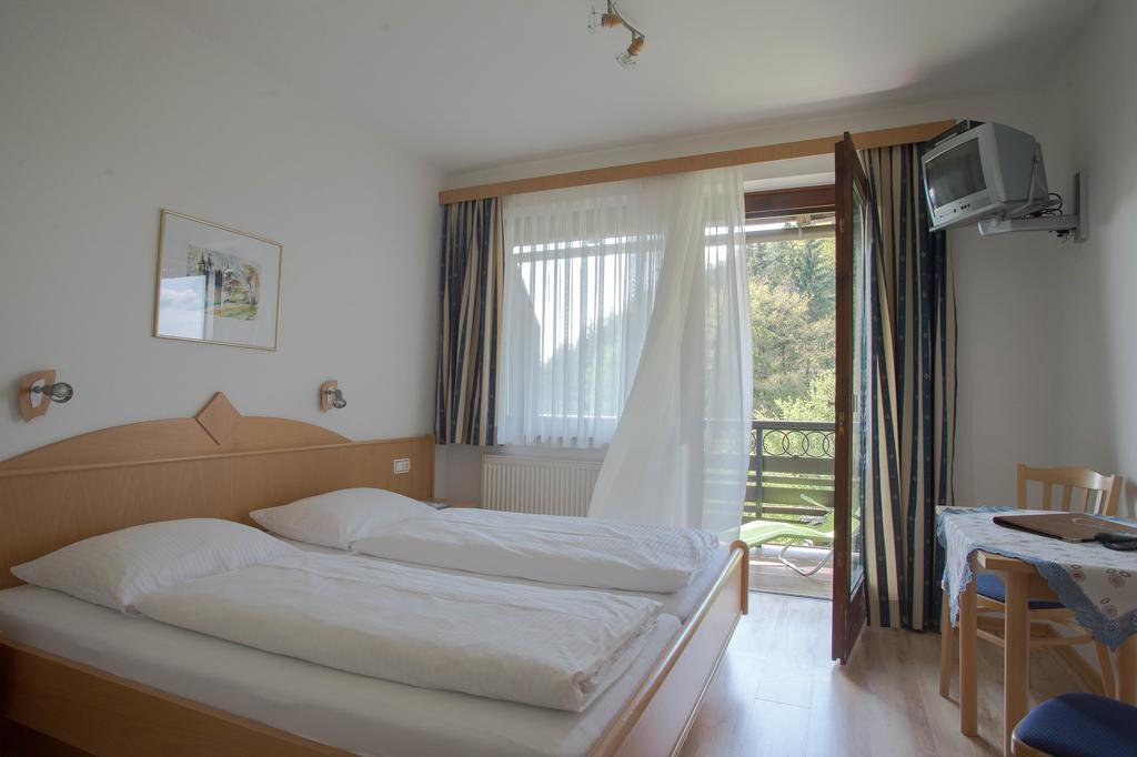 Pension Seebichlhof Hotel Kraig Ngoại thất bức ảnh